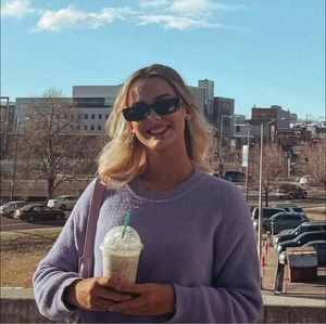 Meet your Posher, Isabella